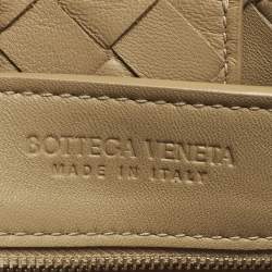 مملوكة مسبقًا حقيبة يد توتس بوتيغا فينيتا أنديانو متوسطة جلد إنتريشياتو بلون بني فاتح