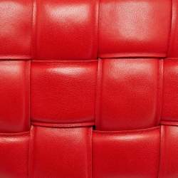 Pre Owned Bottega Veneta Cassette Chain Red Padded Leather Top Handle Bag