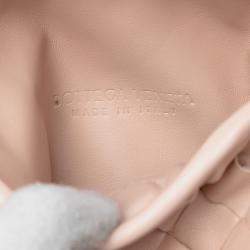 مملوكة مسبقًا حقيبة بوتيغا فينيتا هوب جلد عجل إنتريتشياتو زهري ميني