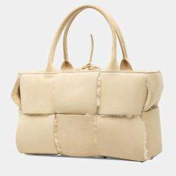 مملوكة مسبقًا حقيبة يد توت بوتيغا فينيتا كبيرة قوس إنتريشياتو شمواة صغيرة وشيرلينغ بنية اللون