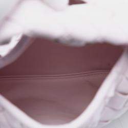 ممل�وكة مسبقًا حقيبة بوتيغا فينيتا صغيرة جلد انتريشياتو وردية هوب