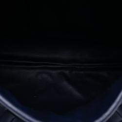 مملوكة مسبقًا حقيبة هوبو بوتيغا فينيتا إنتريتشياتو جلد بقري صغير زرقاء