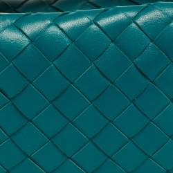 مملوكة مسبقًا حقيبة هوبو بوتيغا فينيتا ميني جودي جلد إنتريتشياتو زهري داكن