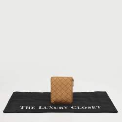 Pre Owned Bottega Veneta Beige Intrecciato Leather Compact Wallet