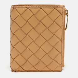 Pre Owned Bottega Veneta Beige Intrecciato Leather Compact Wallet