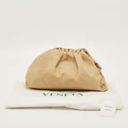 مملوكة مسبقًا Bottega Veneta The Pouch Beige Kraft Paper Clutch