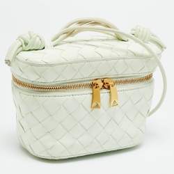 مملوكة مسبقًا حقيبة بوتيغا فينيتا فانتي مينت أخضر إنتريتشياتو جلد ميني