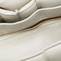 Pre Owned Bottega Veneta White Nappa Intrecciato Padded Cassette Crossbody