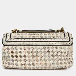 مملوكة مسبقًا حقيبة كتف عقدة أوليمبيا بوتيغا فينيتا 2018 جلد إيرز إنترتشياتو مدققة رمادية