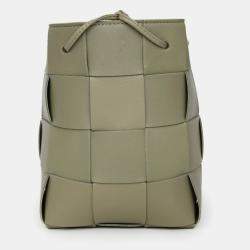 مملوكة مسبقًا Bottega Veneta Green Intrecciato Small Cassette Bucket Bag