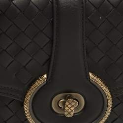 مملوكة مسبقًا Bottega Venetta Mezzaluna Black Intrecciato Leather Bag