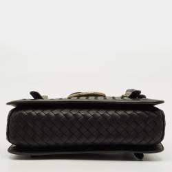 مملوكة مسبقًا Bottega Venetta Mezzaluna Black Intrecciato Leather Bag
