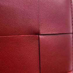 مملوكة مسبقًا Bottega Veneta Red Leather Mesh Bi-Fold Wallet
