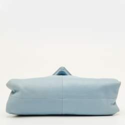 مملوكة مسبقًا Bottega Veneta BV Trine Angular Light Blue Leather Clutch