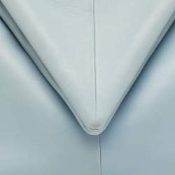 مملوكة مسبقًا Bottega Veneta BV Trine Angular Light Blue Leather Clutch