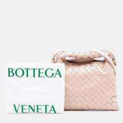 مملوكة مسبقًا حقيبة بوتيغا فينيتا هوب صغيرة جلد العجل إنتريشياتو وردي