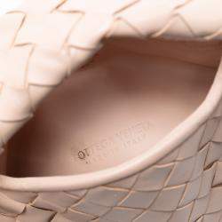 مملوكة مسبقًا حقيبة بوتيغا فينيتا هوب صغيرة جلد العجل إنتريشياتو وردي