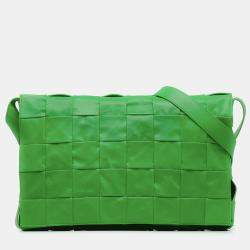 Pre Owned Bottega Veneta Green Maxi Paper Calfskin Intrecciato Cassette Crossbody