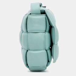 مملوكة مسبقًا حقيبة كروس بودي بوتيغا فينيتا كاسيت مبطنة نابا أزرق