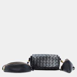 مملوكة مسبقًا Bottega Veneta Black Nappa Intrecciato Pouch On Strap Crossbody