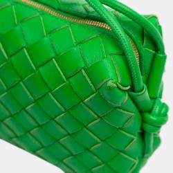 مملوكة مسبقًا Bottega Veneta Green Mini Lambskin Intrecciato Loop Camera Bag