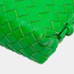 مملوكة مسبقًا Bottega Veneta Green Mini Lambskin Intrecciato Loop Camera Bag