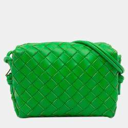 مملوكة مسبقًا Bottega Veneta Green Mini Lambskin Intrecciato Loop Camera Bag