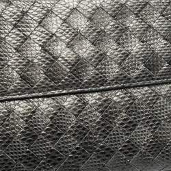 Pre Owned محفظة بغطاء فرنسي بوتيغا فينيتا جلد إنتريشياتو رمادي محفور بنقشة السحلية