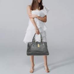 مملوكة مسبقًا حقيبة يد بوتيغا فينيتا روما متوسطة جلد إنتريشياتو رمادي داكن