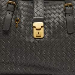 مملوكة مسبقًا حقيبة يد بوتيغا فينيتا روما متوسطة جلد إنتريشياتو رمادي داكن