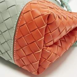 مملوكة مسبقًا حقيبة يد توتس بوتيغا فينيتا أنديامو جلدة إنتريتشياتو ثلاثية الألوان شرق-غرب