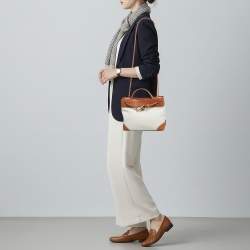 مملوكة مسبقًا حقيبة بوتيغا فينيتا أنديأمو قماش وجلد بني/طبيعي صغيرة