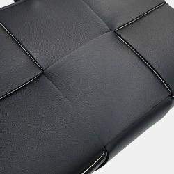 مملوكة مسبقًا حقيبة يد بو تيغا فينيتا الكو انتريتشياتو ماكسي جلد أبيض/أسود