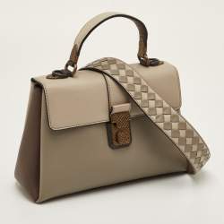 مملوكة مسبقًا Bottega Veneta Piazza Small Multicolor Leather Flap Top Handle Bag