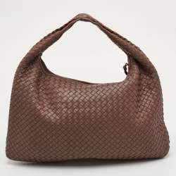 مملوكة مسبقًا Bottega Veneta Large Brown Intrecciato Leather Veneta Hobo