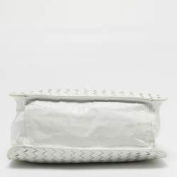 Pre Owned حقيبة كتف بوتيغا فينيتا جلد إنتريشياتو بيضاء