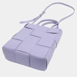 مملوكة مسبقًا Bottega Veneta Mini Cassette Leather Tote Bag Purple