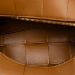 Pre Owned حقيبة بوتيغا فينيتا كاسيت جلد نابا بني مربعة أنتشرياتو