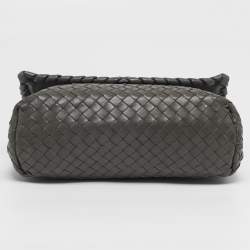 مملوكة مسبقًا Bottega Veneta Olimpia Small Grey Intrecciato Leather Shoulder Bag