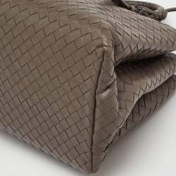 Pre Owned حقيبة بوتيغا فينيتا روما جلد إنتريشياتو رمادي داكن صغير