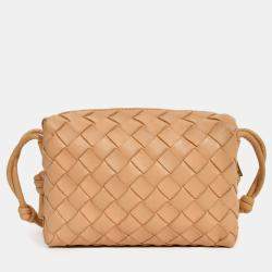Pre Owned Bottega Veneta Beige Intrecciato Leather Mini Loop Camera Bag