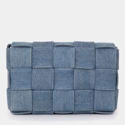 Pre Owned حقيبة كروس بودي بوتيغا فينيتا قماش جينز أزرق بتصميم انتريتشياتو كاسيت