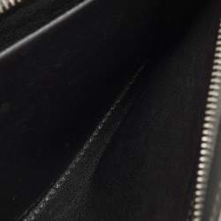 Pre Owned محقظة كونتيننتال بوتيغا فينيتا جلد إنترشياتو أحمر بقلاب