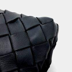Pre Owned Bottega Veneta Black Leather mesh clutch