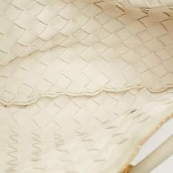 Pre Owned Bottega Veneta Turn Medium White Intrecciato Leather Pouch