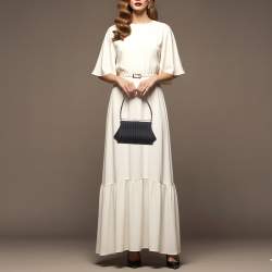 مملوكة مسبقًا Bottega Veneta Black Intrecciato Satin Clasp Pouch Bag