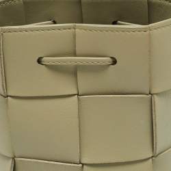 Pre Owned Bottega Veneta Cassette Mini Sage Green Intreccio Leather Bucket Bag