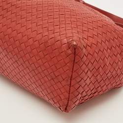 Pre Owned Bottega Veneta Garda Medium Red Intrecciato Leather Tote