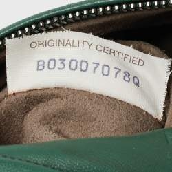 Pre Owned حقيبة كلتش بوتيغا فينيتا جلد أفعى مائي أخضر بقفل دوار