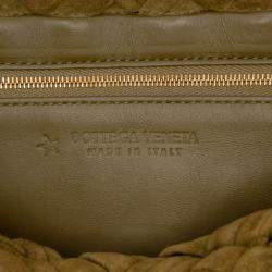 Pre Owned Bottega Veneta Green Medium Suede Intrecciato Kalimero Citta Shoulder Bag